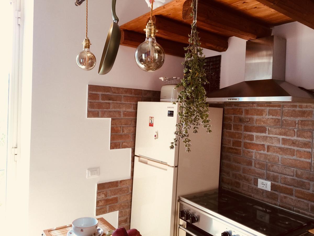 Go Go House 2 Casa Aprile Apartment Палермо Екстериор снимка