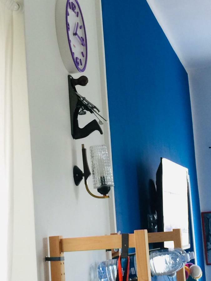 Go Go House 2 Casa Aprile Apartment Палермо Екстериор снимка