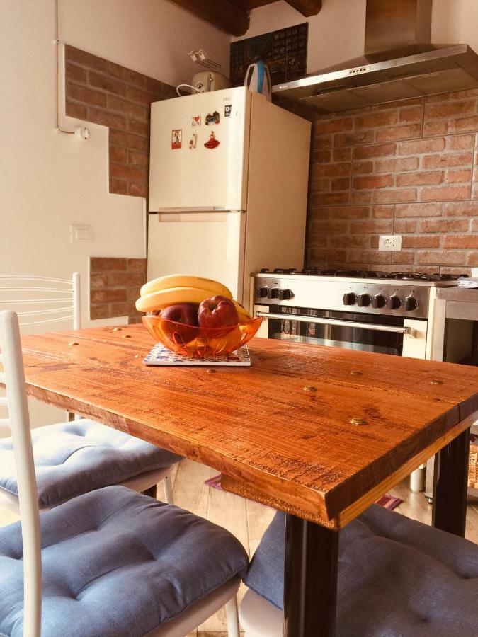 Go Go House 2 Casa Aprile Apartment Палермо Екстериор снимка