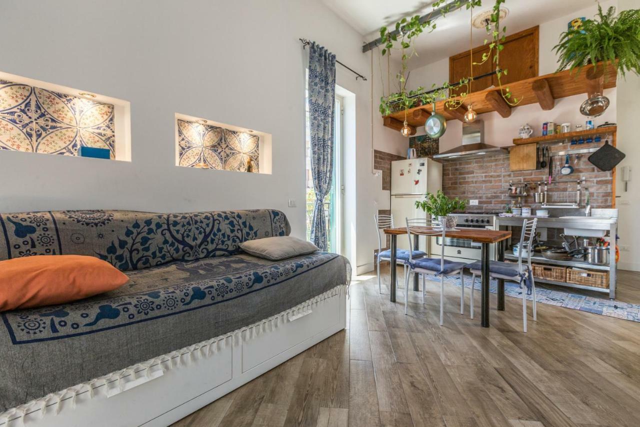 Go Go House 2 Casa Aprile Apartment Палермо Екстериор снимка