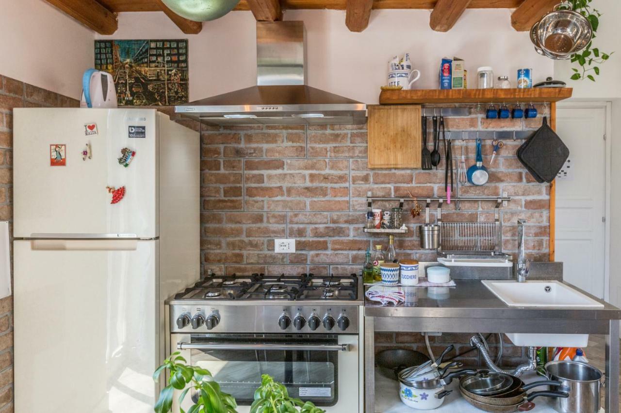 Go Go House 2 Casa Aprile Apartment Палермо Екстериор снимка
