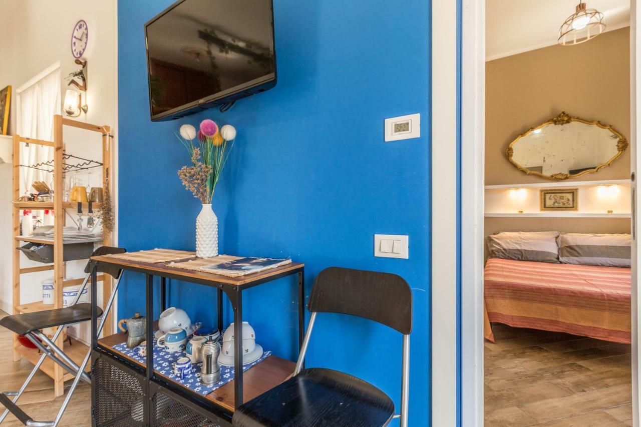 Go Go House 2 Casa Aprile Apartment Палермо Екстериор снимка